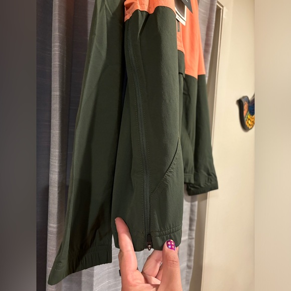 NWT Outdoor Research Women's Ferrosi Anorak Jacket Size Large - Picture 7 of 7